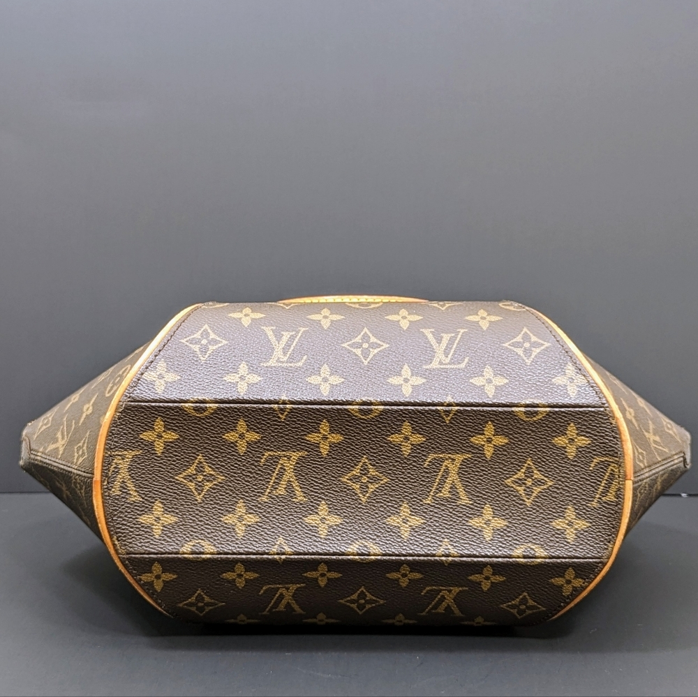 ✨Louis Vuitton✨ Ellipse monogram MM brown canvas Bag - Picture 8 of 17